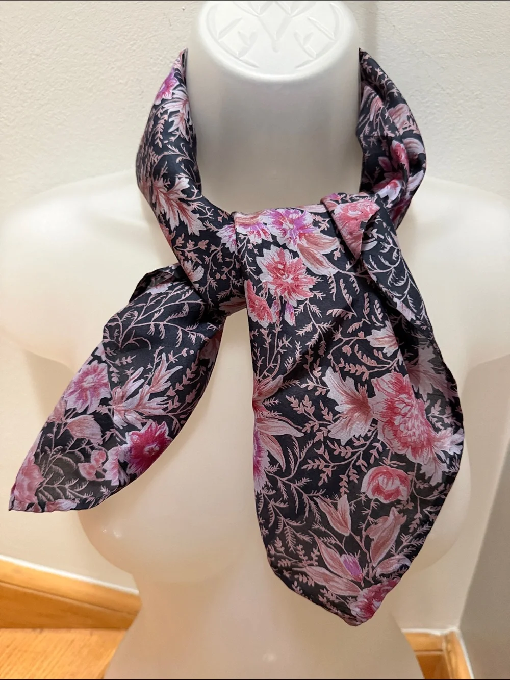 Royal Silk luxurious authentic